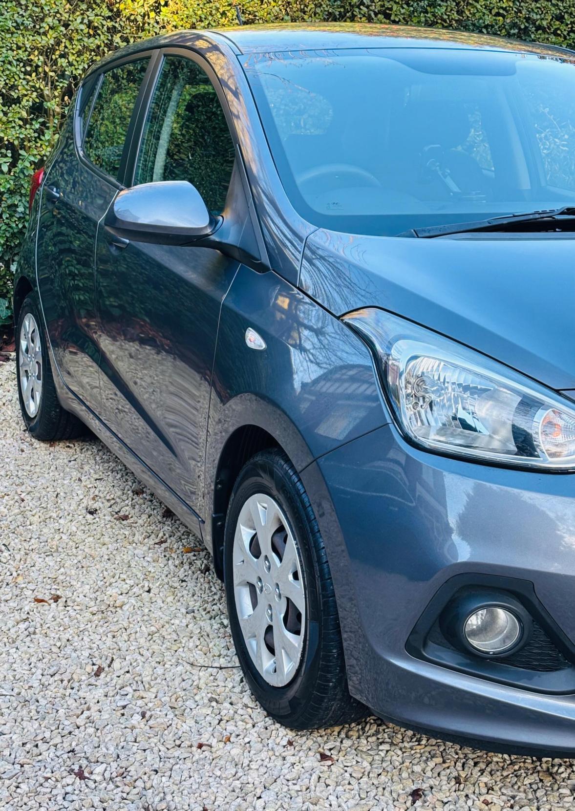 Hyundai i10 1.2 SE Hatchback 5dr Petrol Manual Euro 5 (87 ps)