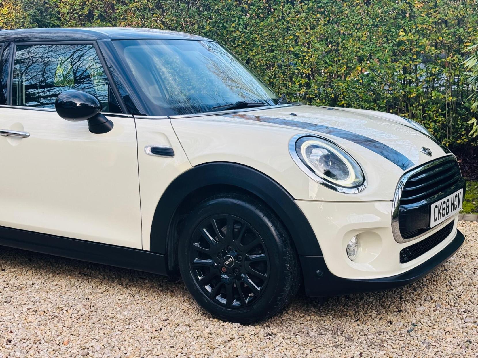 MINI Hatch 1.5 Cooper D Steptronic Euro 6 (s/s) 5dr