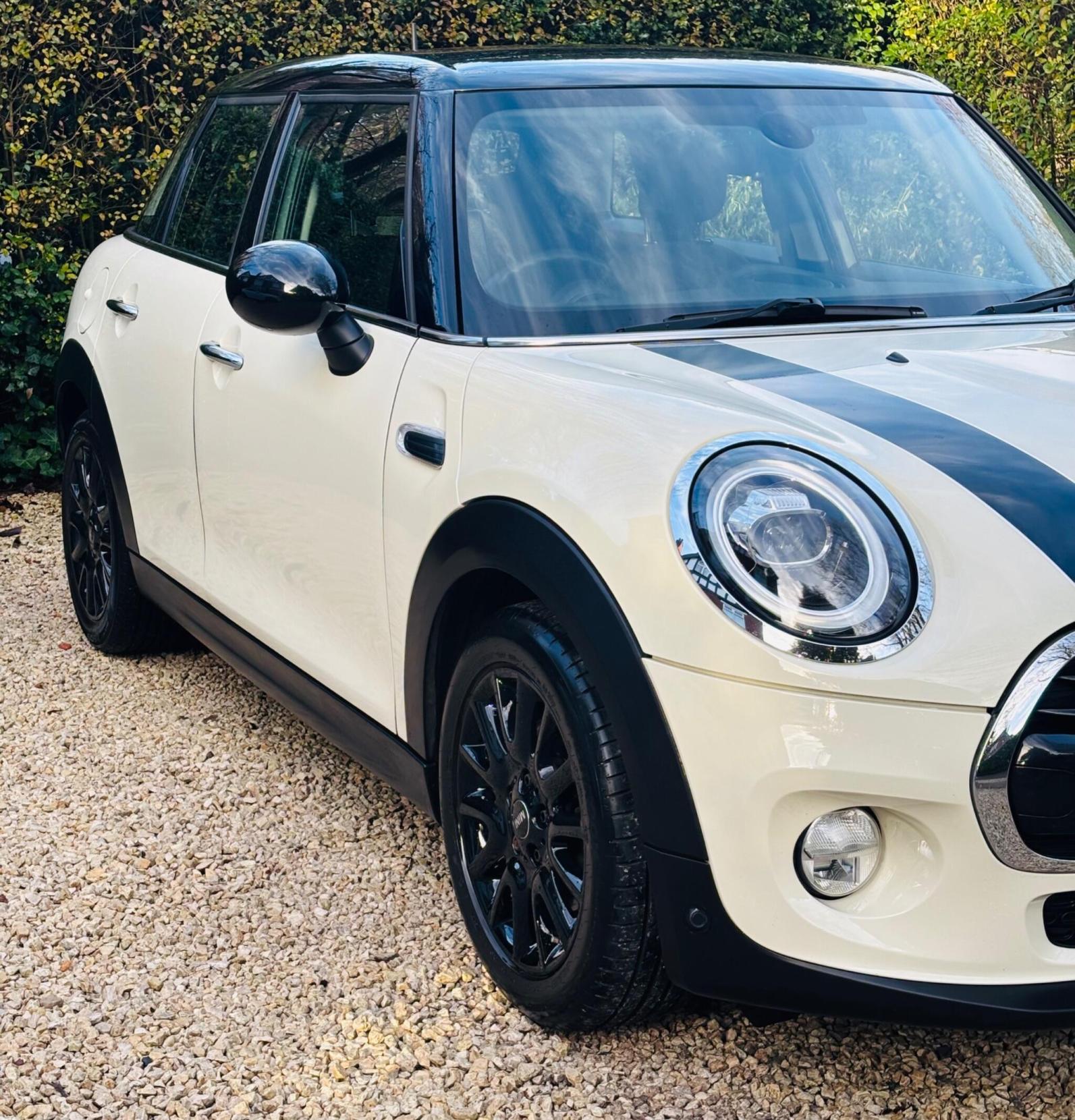 MINI Hatch 1.5 Cooper D Steptronic Euro 6 (s/s) 5dr