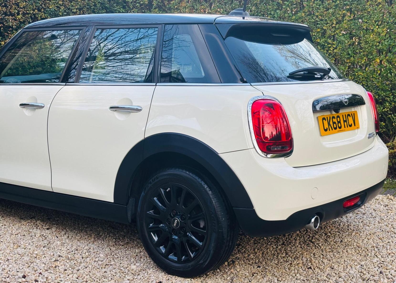 MINI Hatch 1.5 Cooper D Steptronic Euro 6 (s/s) 5dr