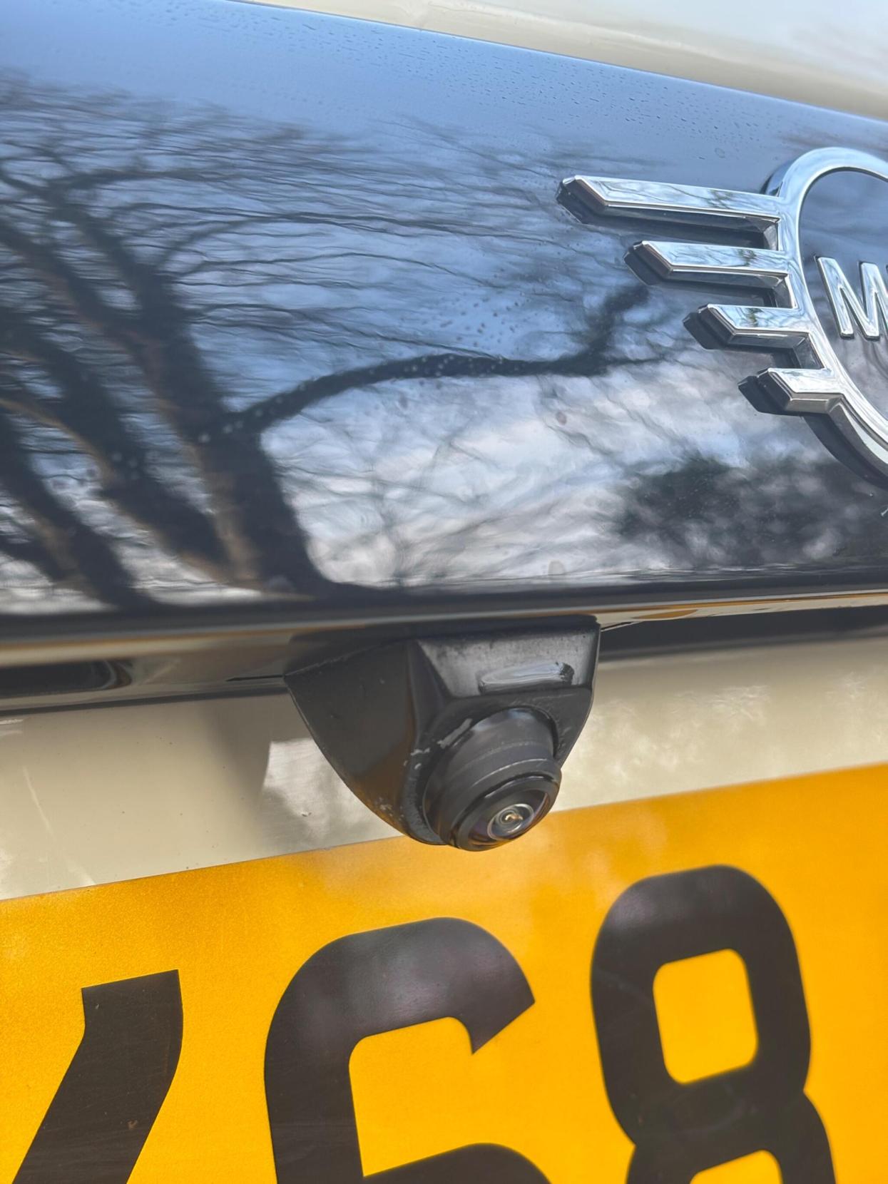 MINI Hatch 1.5 Cooper D Steptronic Euro 6 (s/s) 5dr