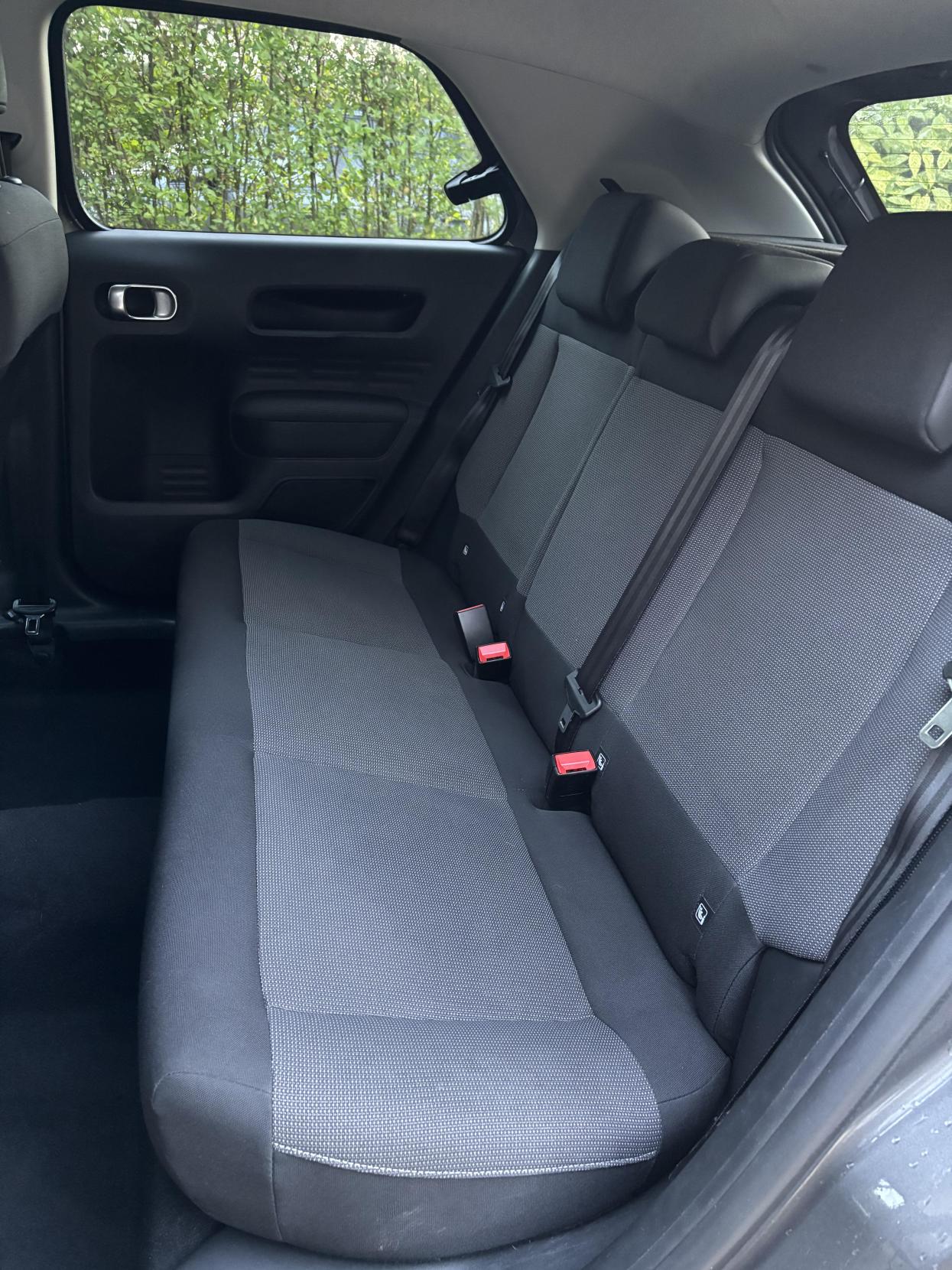 Citroen C4 Cactus 1.2 PureTech Flair Hatchback 5dr Petrol Manual Euro 6 (Euro 6) (82 ps)