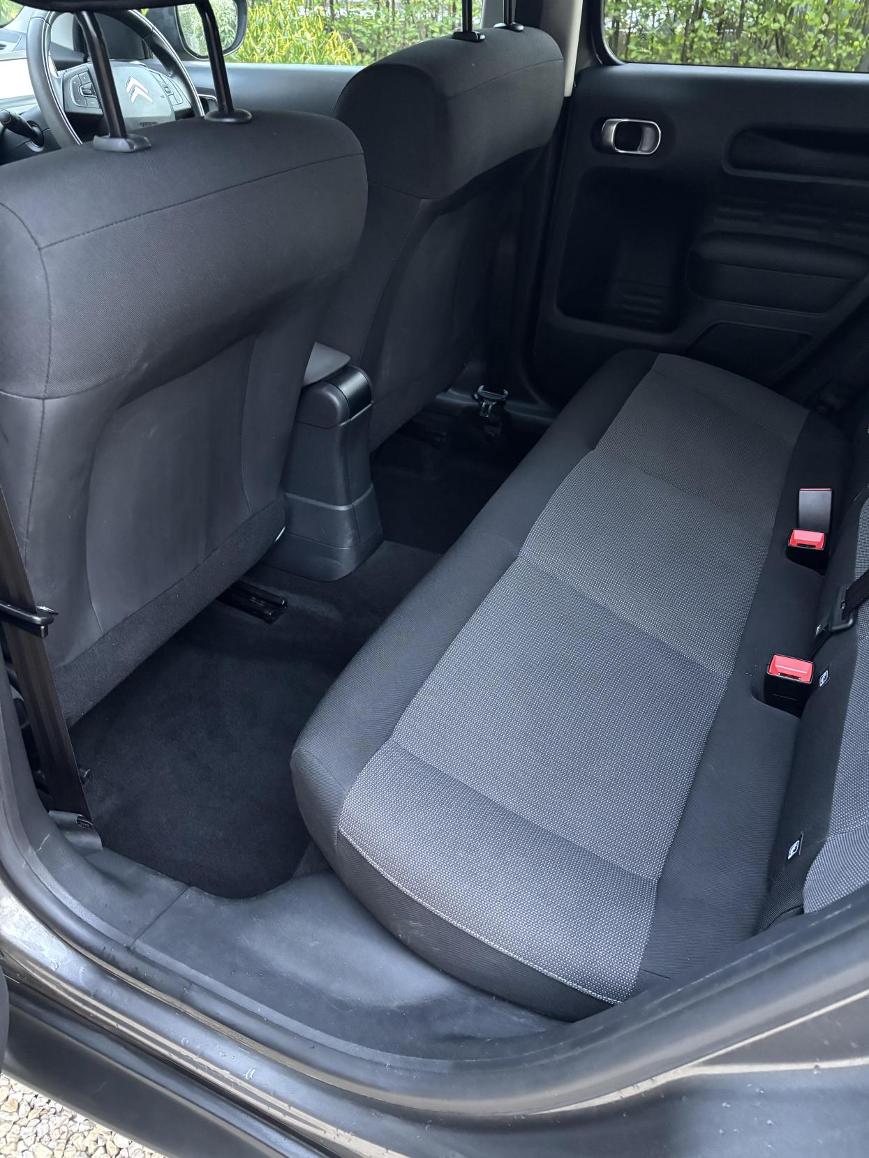 Citroen C4 Cactus 1.2 PureTech Flair Hatchback 5dr Petrol Manual Euro 6 (Euro 6) (82 ps)