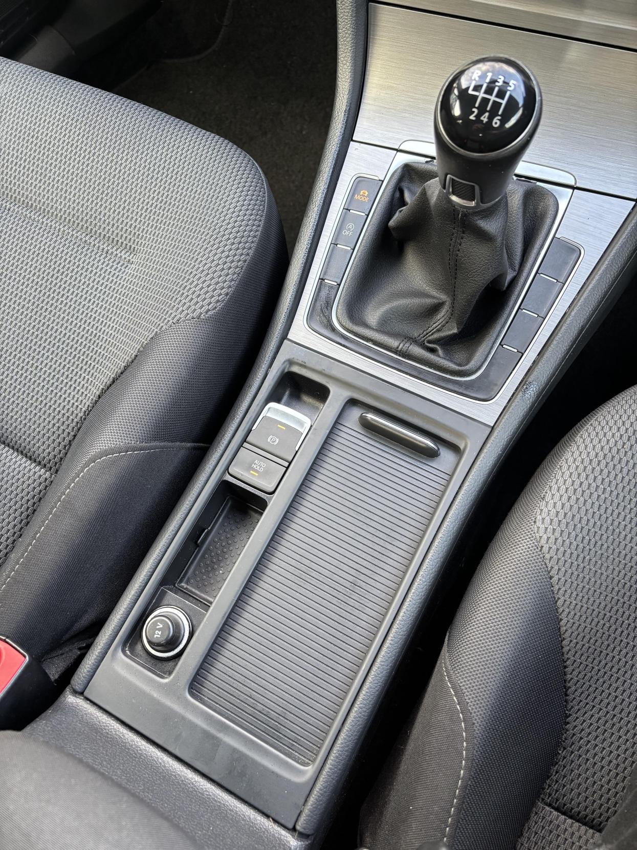 Volkswagen Golf 1.4 TSI BlueMotion Tech SE Hatchback 5dr Petrol Manual Euro 5 (s/s) (122 ps)