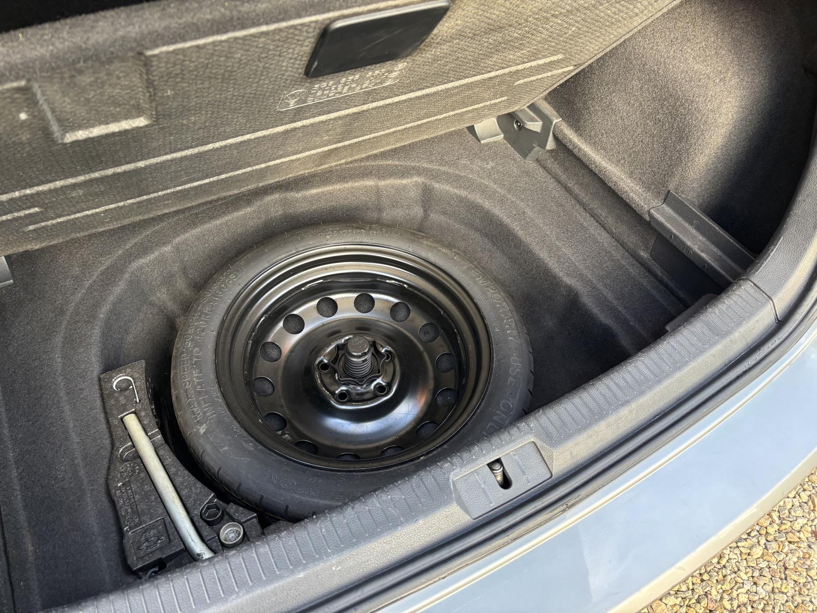 Volkswagen Golf 1.4 TSI BlueMotion Tech SE Hatchback 5dr Petrol Manual Euro 5 (s/s) (122 ps)