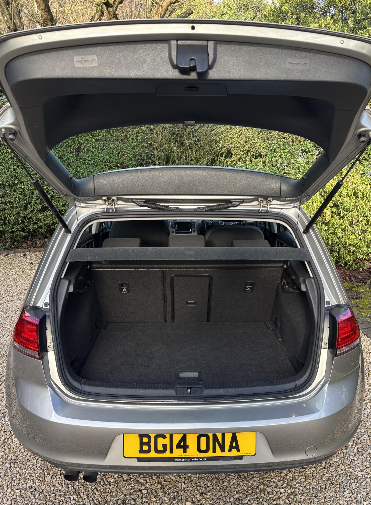 Volkswagen Golf 1.4 TSI BlueMotion Tech SE Hatchback 5dr Petrol Manual Euro 5 (s/s) (122 ps)