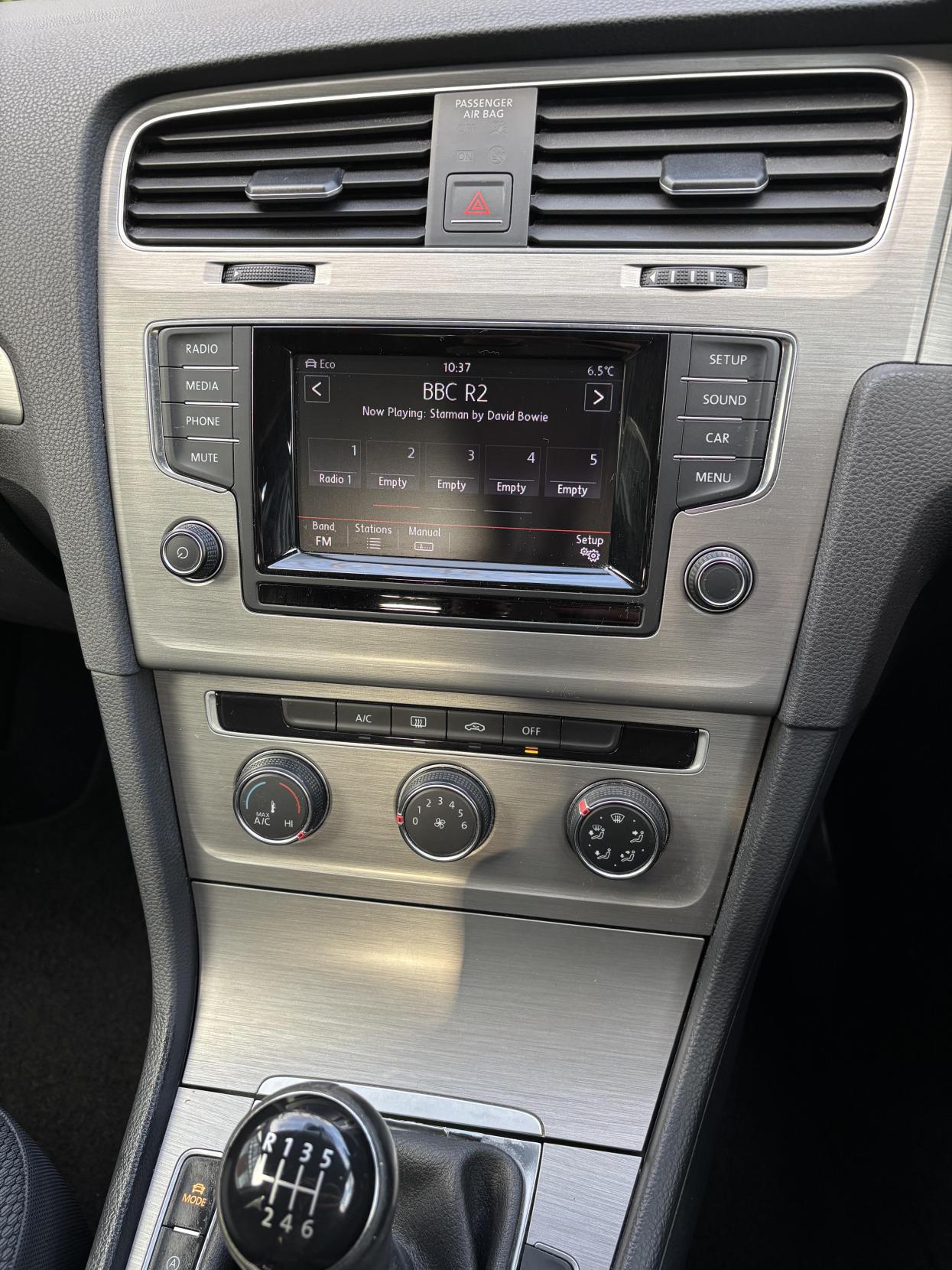 Volkswagen Golf 1.4 TSI BlueMotion Tech SE Hatchback 5dr Petrol Manual Euro 5 (s/s) (122 ps)