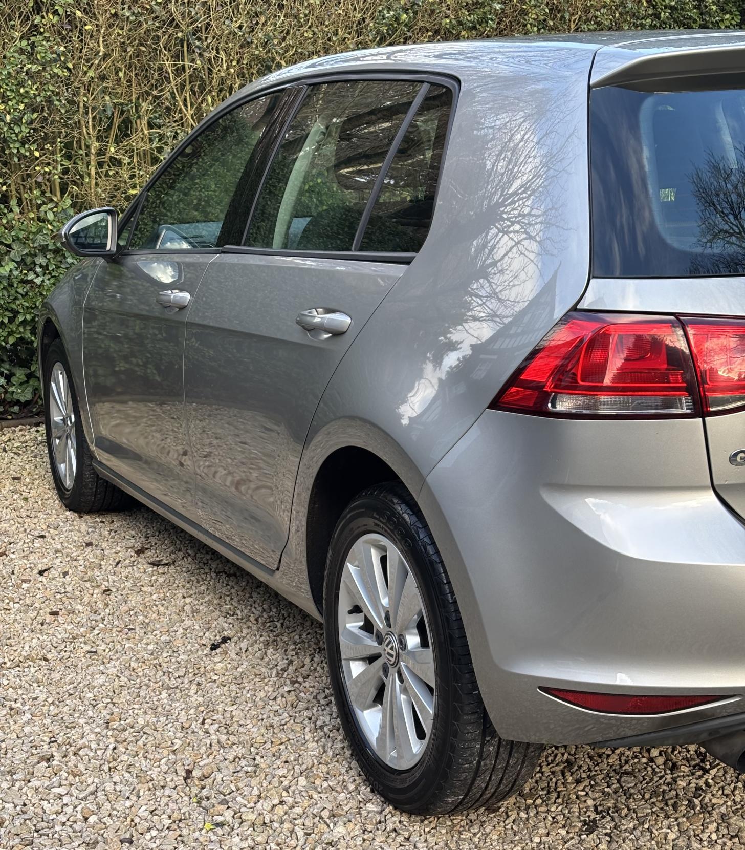 Volkswagen Golf 1.4 TSI BlueMotion Tech SE Hatchback 5dr Petrol Manual Euro 5 (s/s) (122 ps)