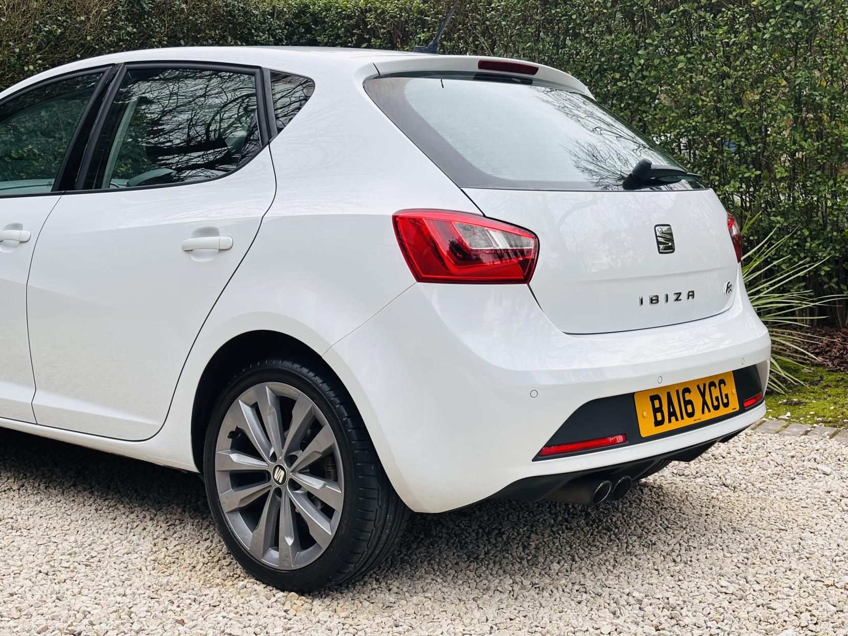 SEAT Ibiza 1.4 EcoTSI FR Hatchback 5dr Petrol Manual Euro 6 (s/s) (150 ps)