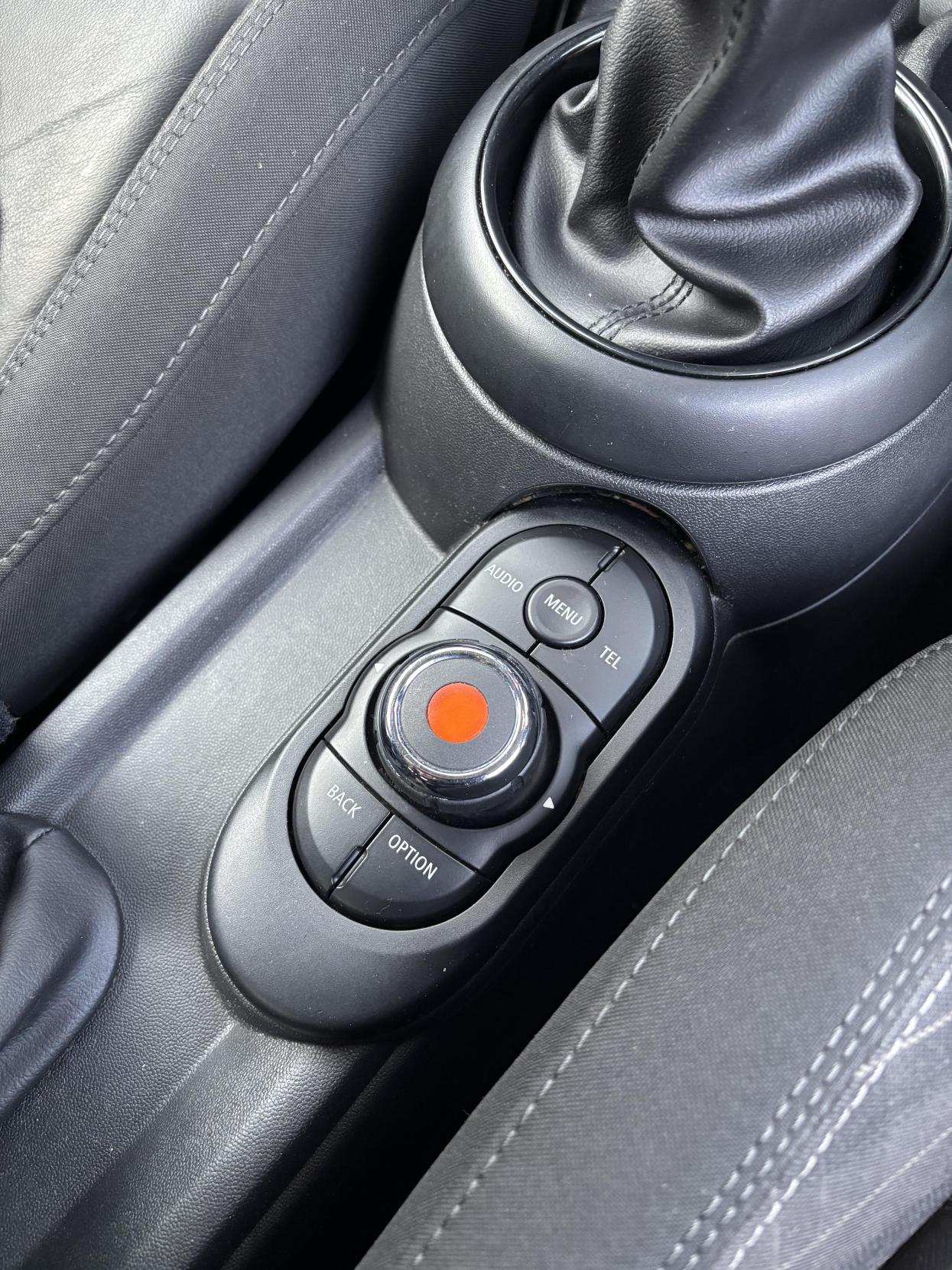 MINI Hatch 1.5 Cooper Hatchback 5dr Petrol Manual Euro 6 (s/s) (136 ps)