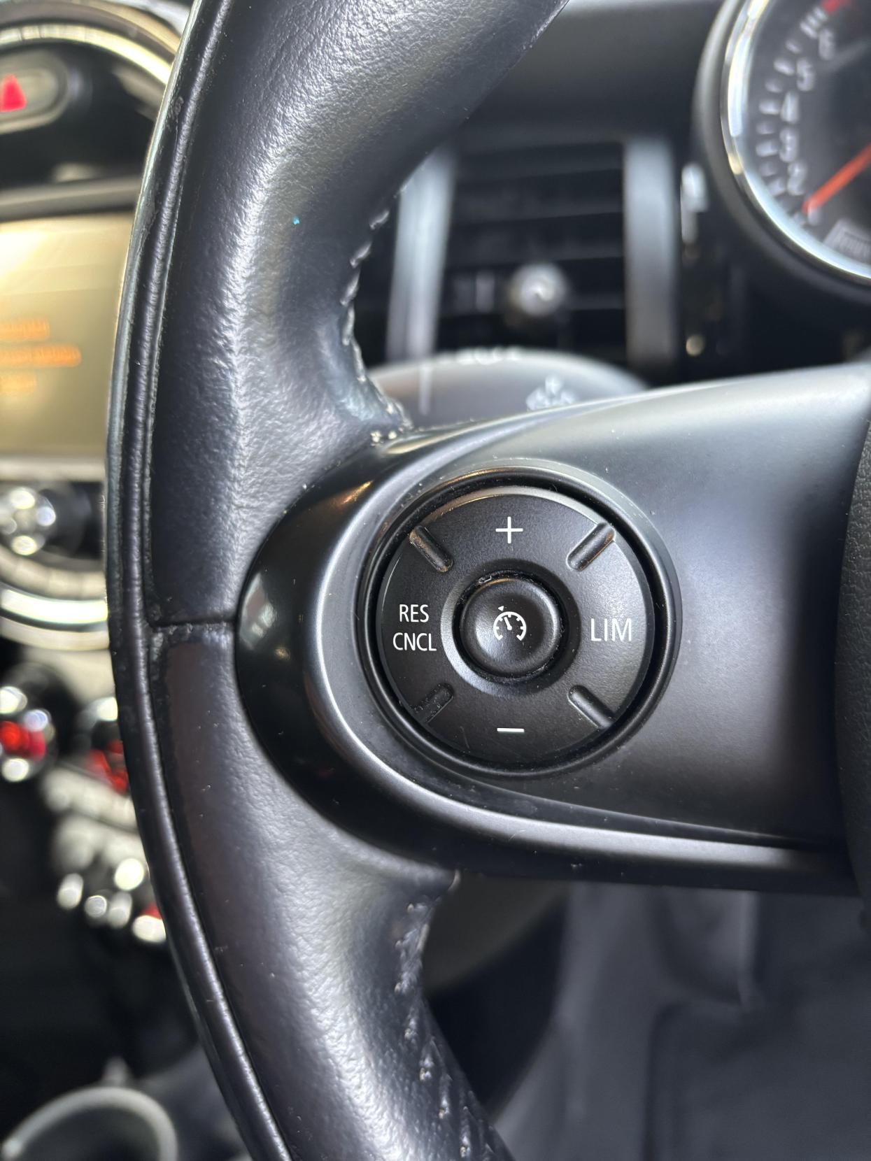 MINI Hatch 1.5 Cooper Hatchback 5dr Petrol Manual Euro 6 (s/s) (136 ps)