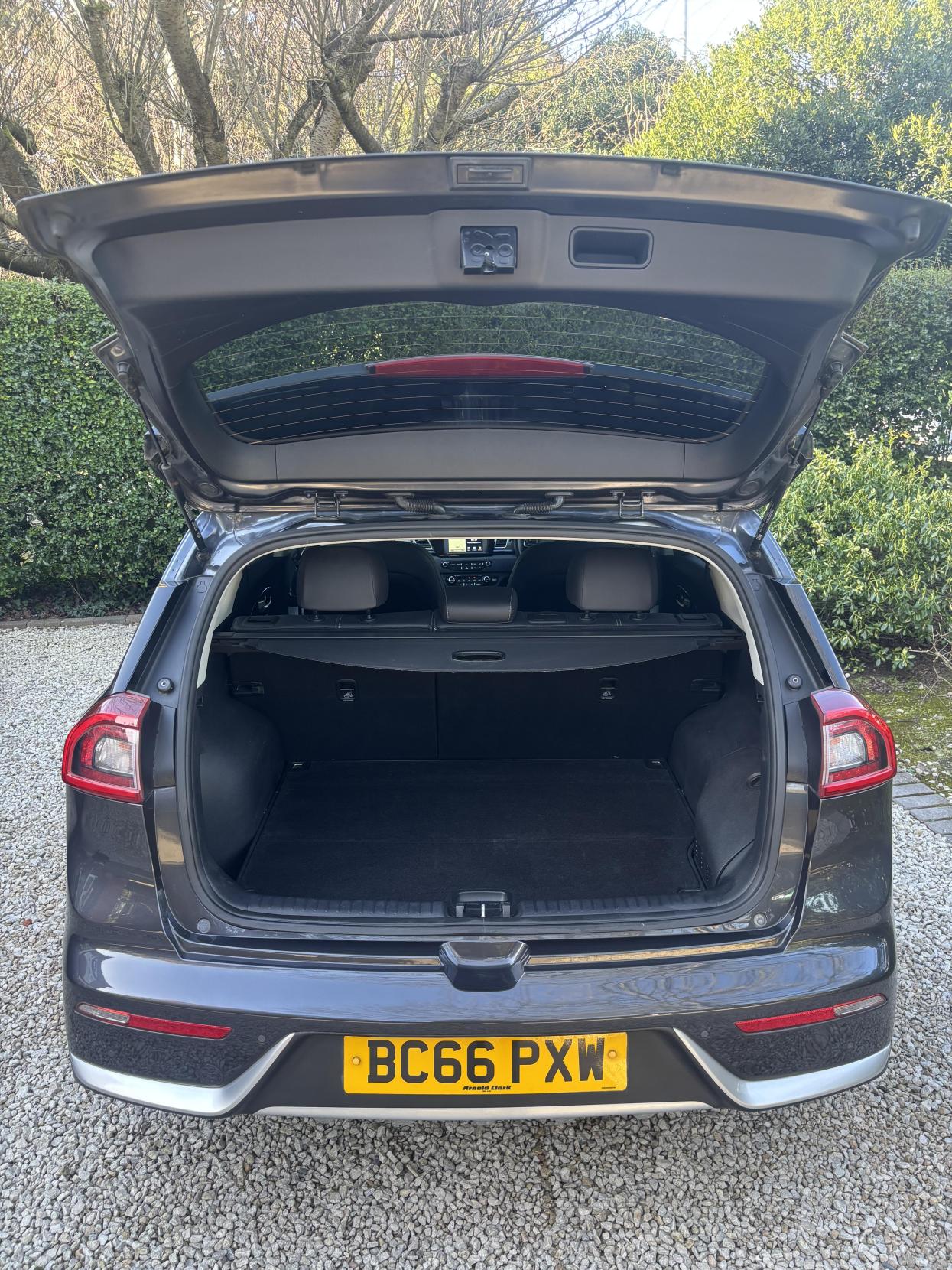 Kia Niro 1.6h GDi 2 SUV 5dr Petrol Hybrid DCT Euro 6 (s/s) (139 bhp)