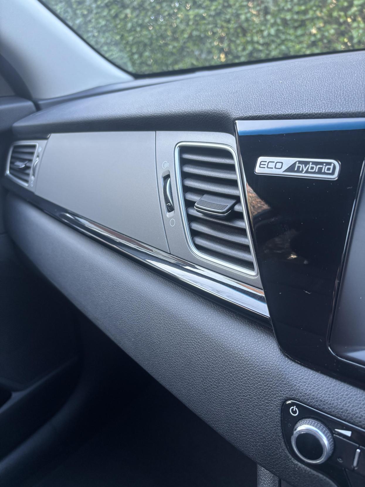 Kia Niro 1.6h GDi 2 SUV 5dr Petrol Hybrid DCT Euro 6 (s/s) (139 bhp)