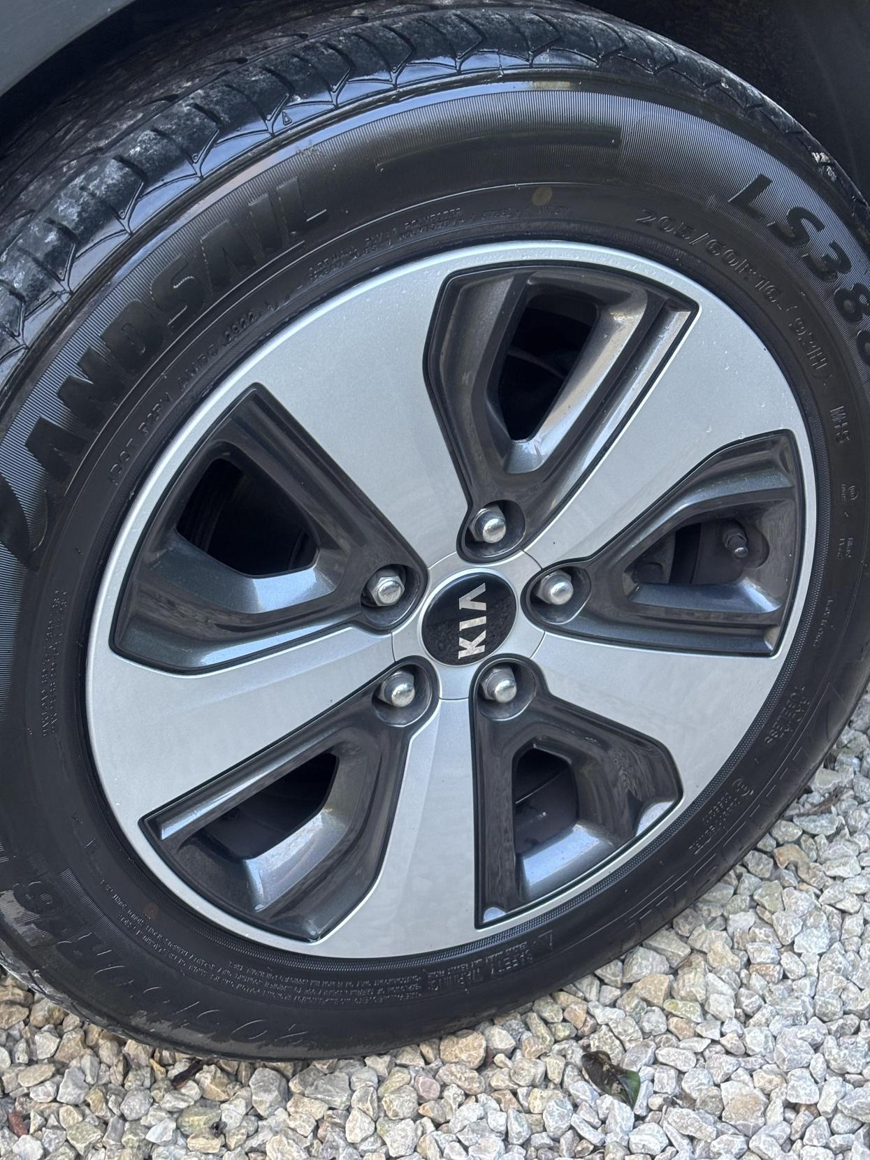 Kia Niro 1.6h GDi 2 SUV 5dr Petrol Hybrid DCT Euro 6 (s/s) (139 bhp)