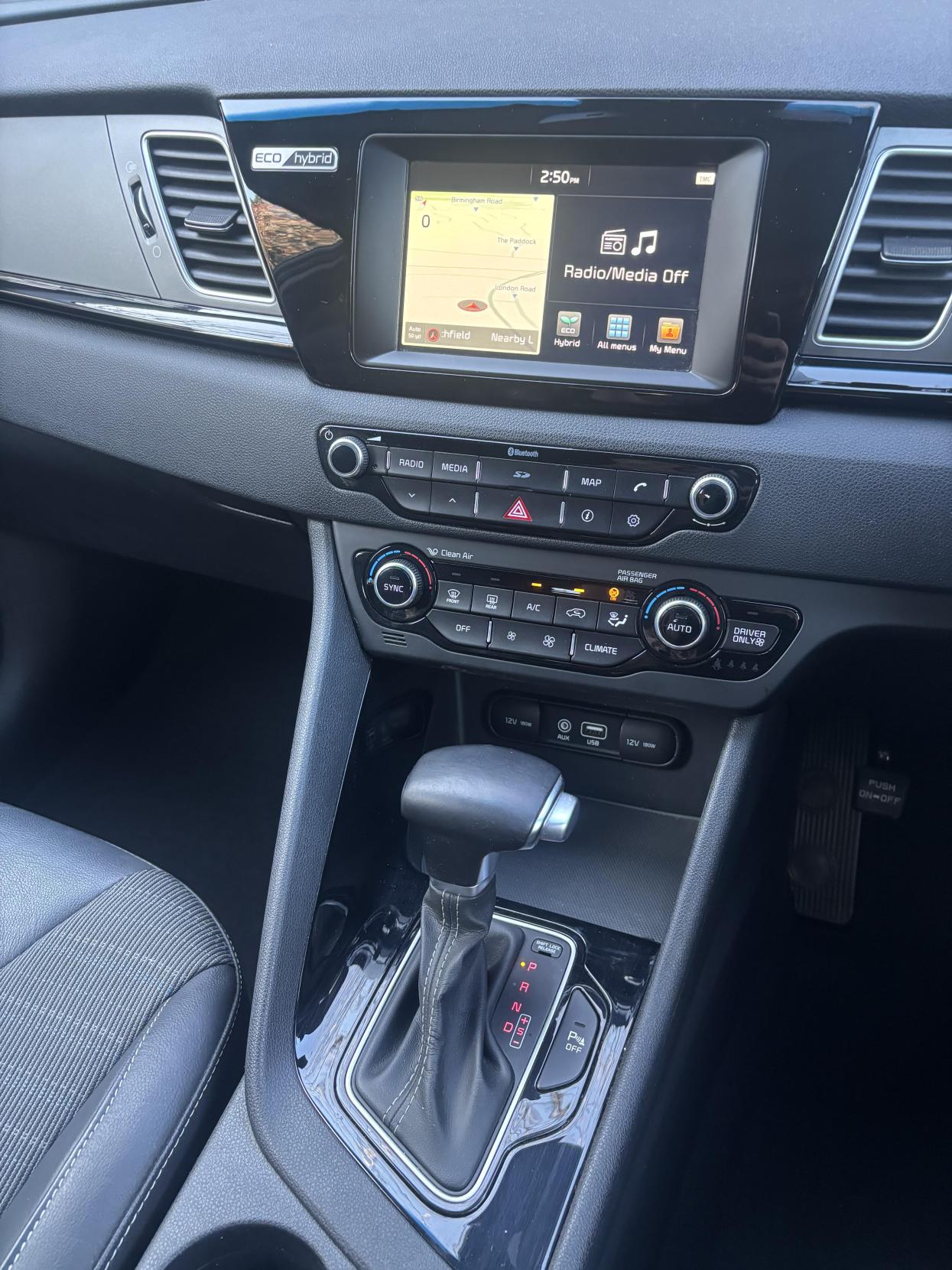 Kia Niro 1.6h GDi 2 SUV 5dr Petrol Hybrid DCT Euro 6 (s/s) (139 bhp)