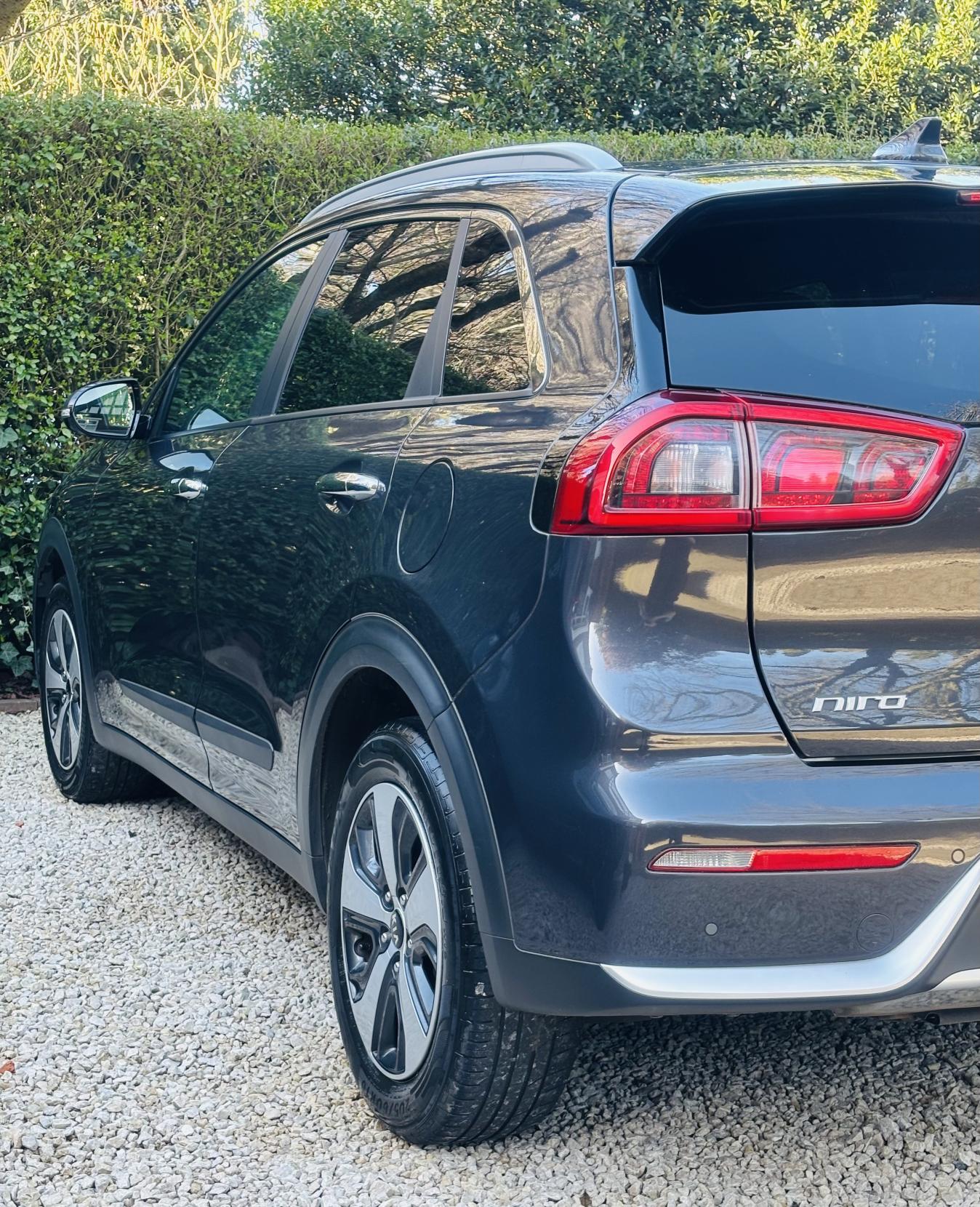 Kia Niro 1.6h GDi 2 SUV 5dr Petrol Hybrid DCT Euro 6 (s/s) (139 bhp)