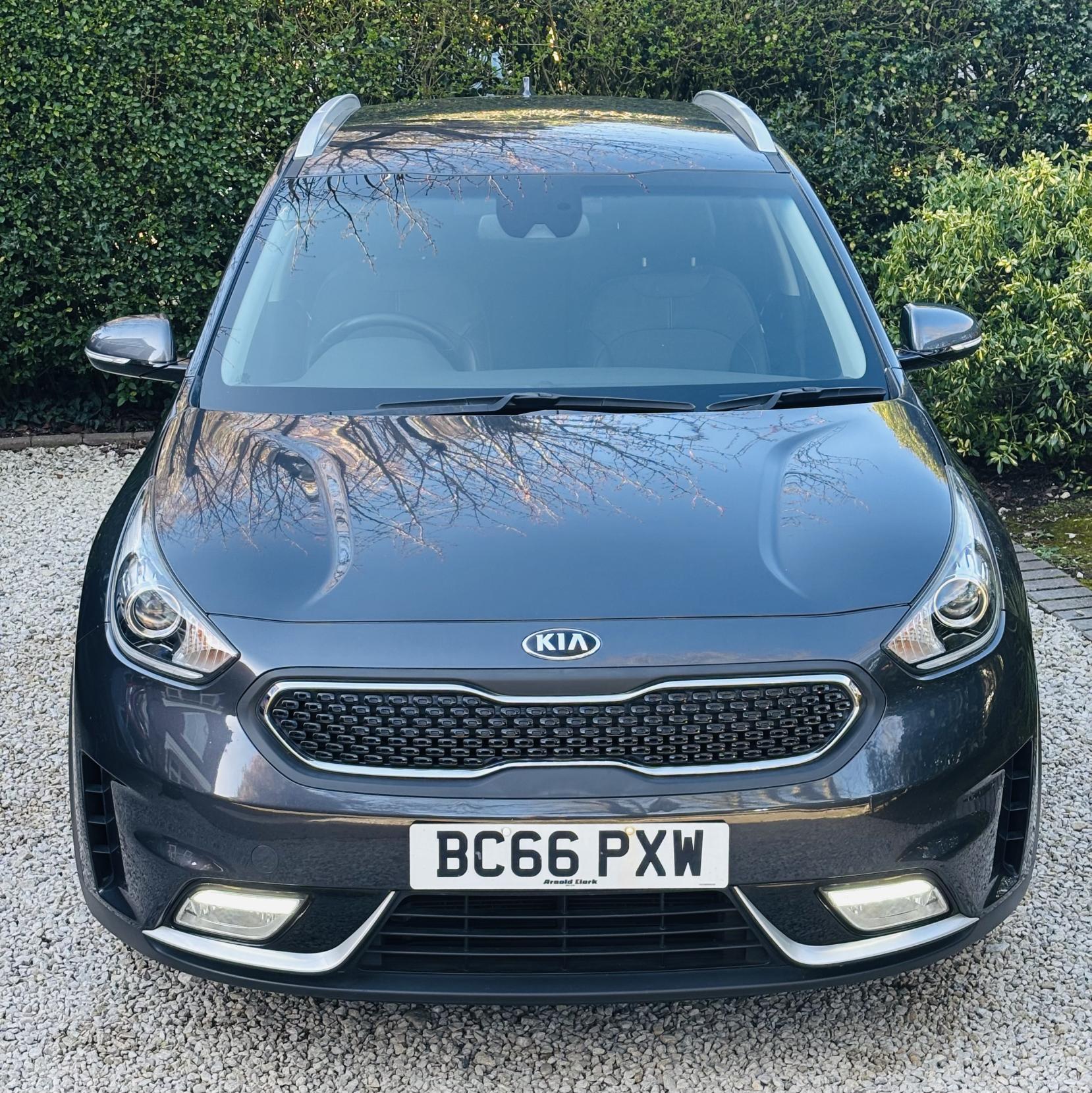 Kia Niro 1.6h GDi 2 SUV 5dr Petrol Hybrid DCT Euro 6 (s/s) (139 bhp)