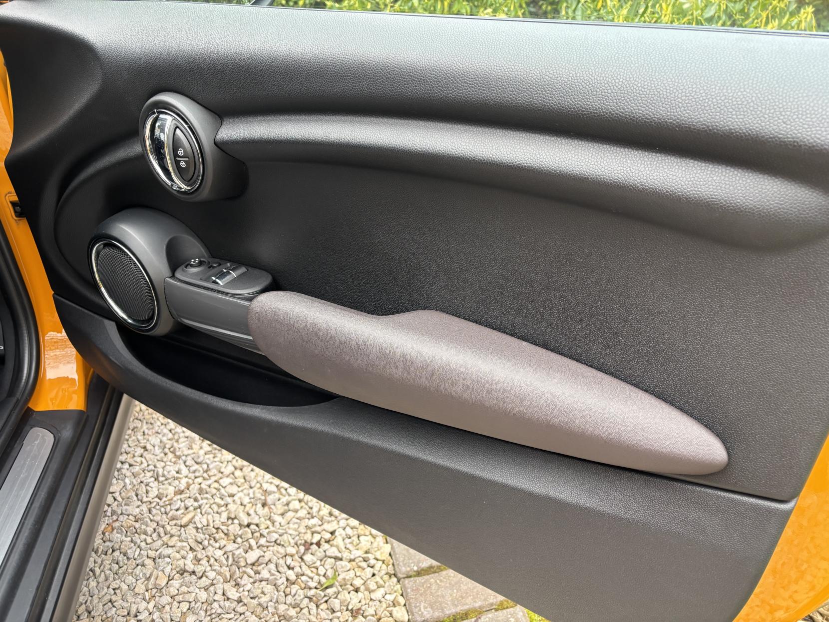 MINI Hatch 1.5 Cooper Hatchback 3dr Petrol Manual Euro 6 (s/s) (136 ps)