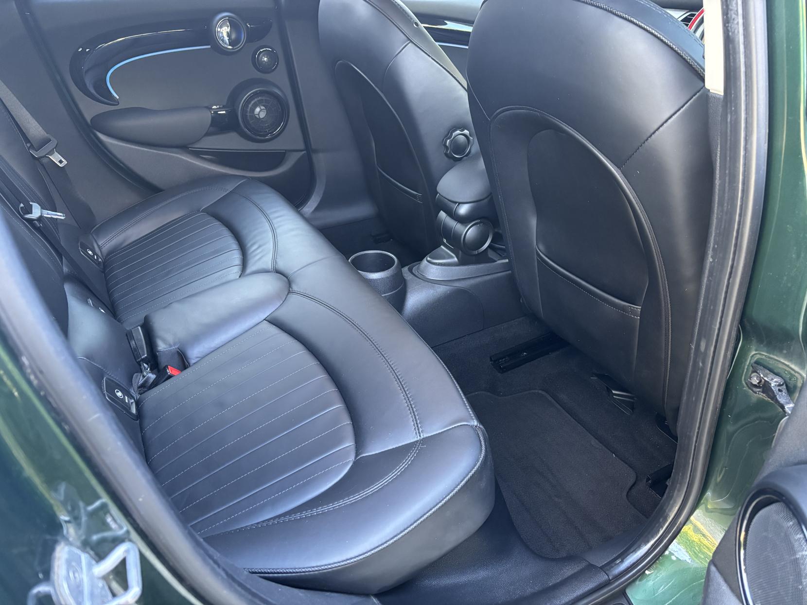 MINI Hatch 2.0 Cooper S Seven Hatchback 5dr Petrol Manual Euro 6 (s/s) (192 ps)