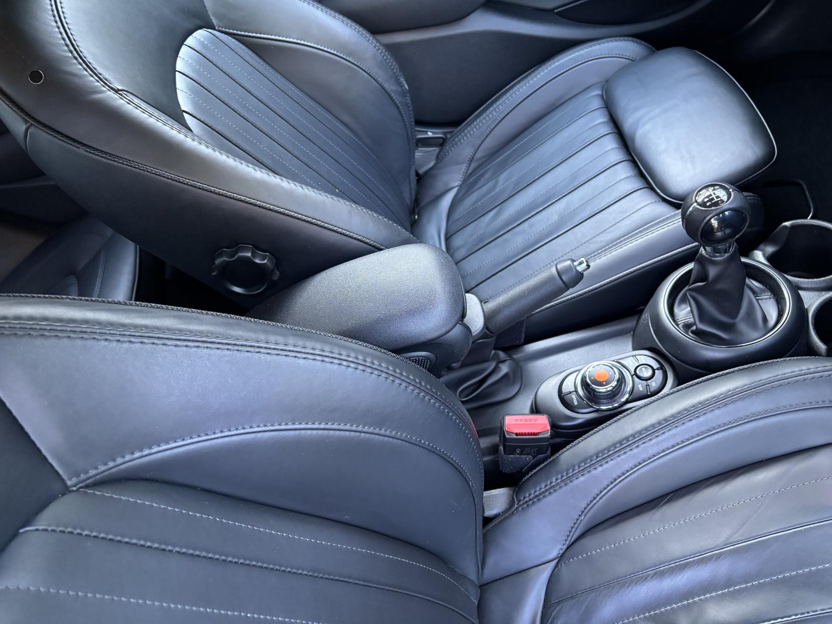 MINI Hatch 2.0 Cooper S Seven Hatchback 5dr Petrol Manual Euro 6 (s/s) (192 ps)