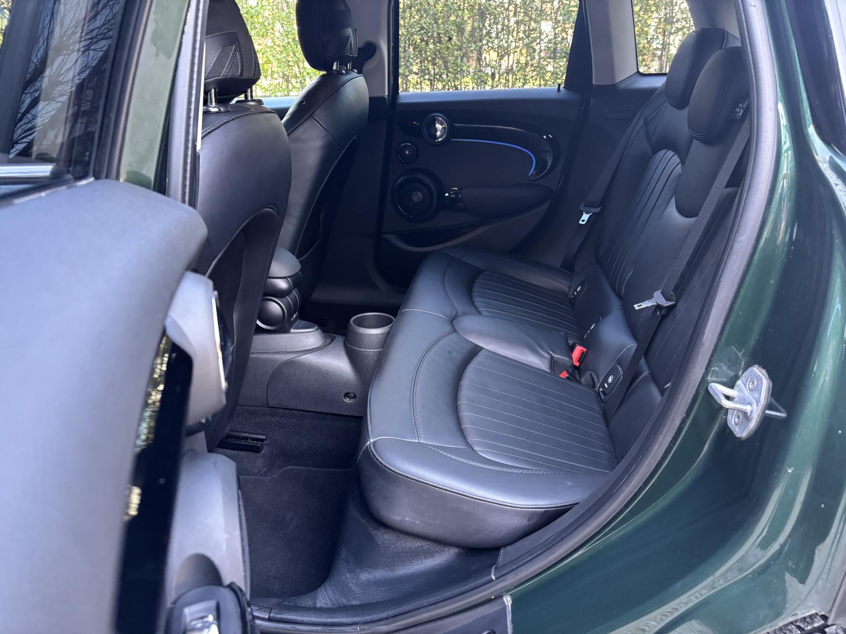 MINI Hatch 2.0 Cooper S Seven Hatchback 5dr Petrol Manual Euro 6 (s/s) (192 ps)