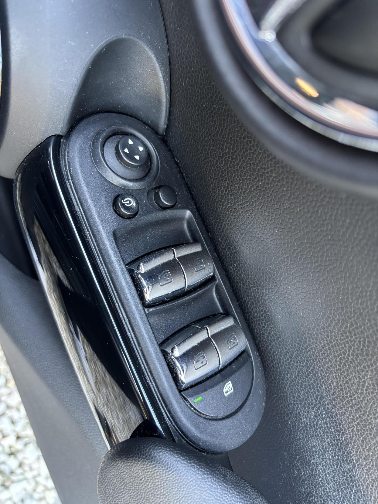 MINI Hatch 2.0 Cooper S Seven Hatchback 5dr Petrol Manual Euro 6 (s/s) (192 ps)