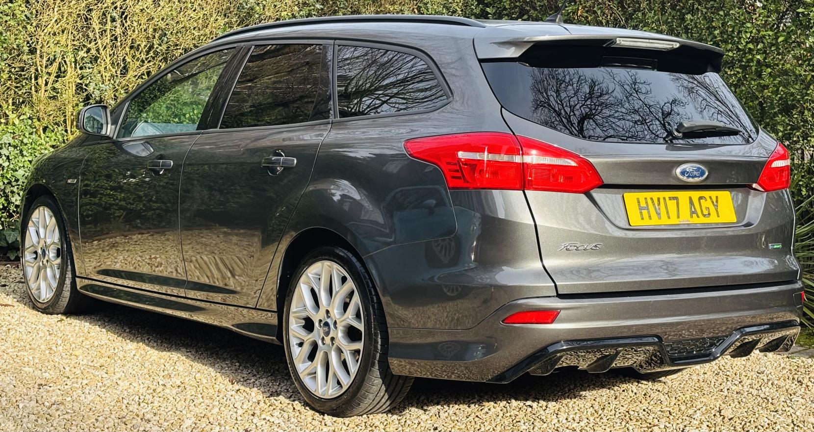 Ford Focus 1.0T EcoBoost ST-Line Estate 5dr Petrol Manual Euro 6 (s/s) (125 ps)