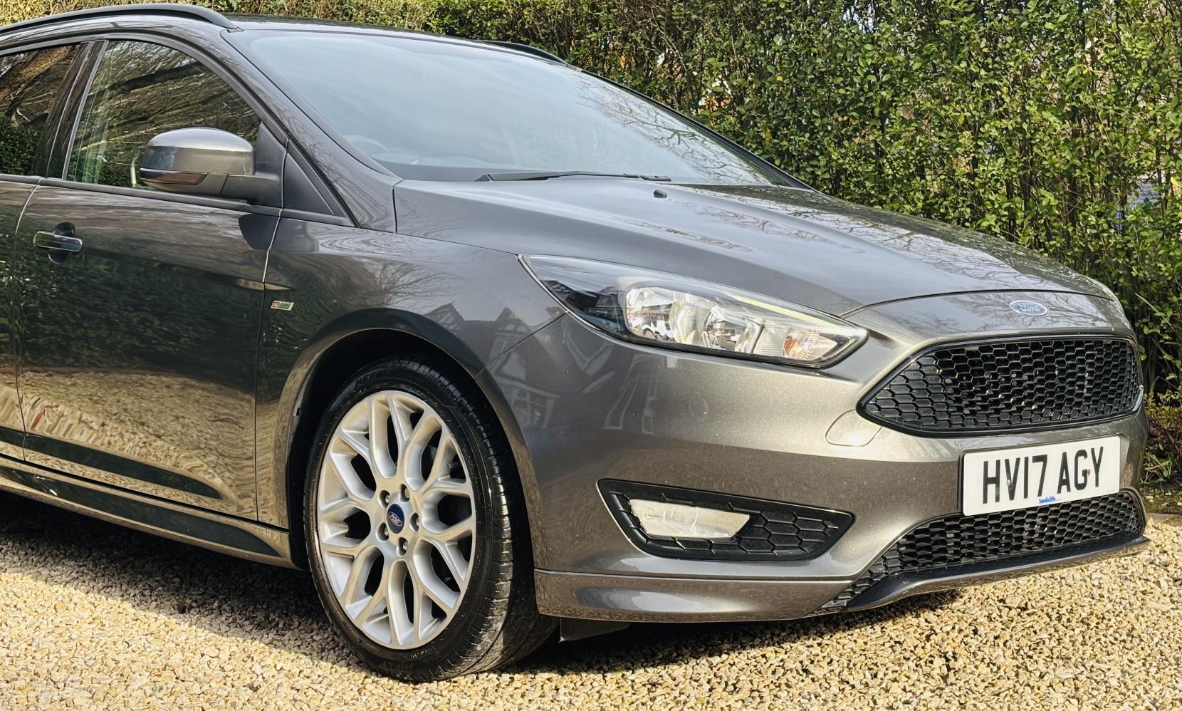 Ford Focus 1.0T EcoBoost ST-Line Estate 5dr Petrol Manual Euro 6 (s/s) (125 ps)