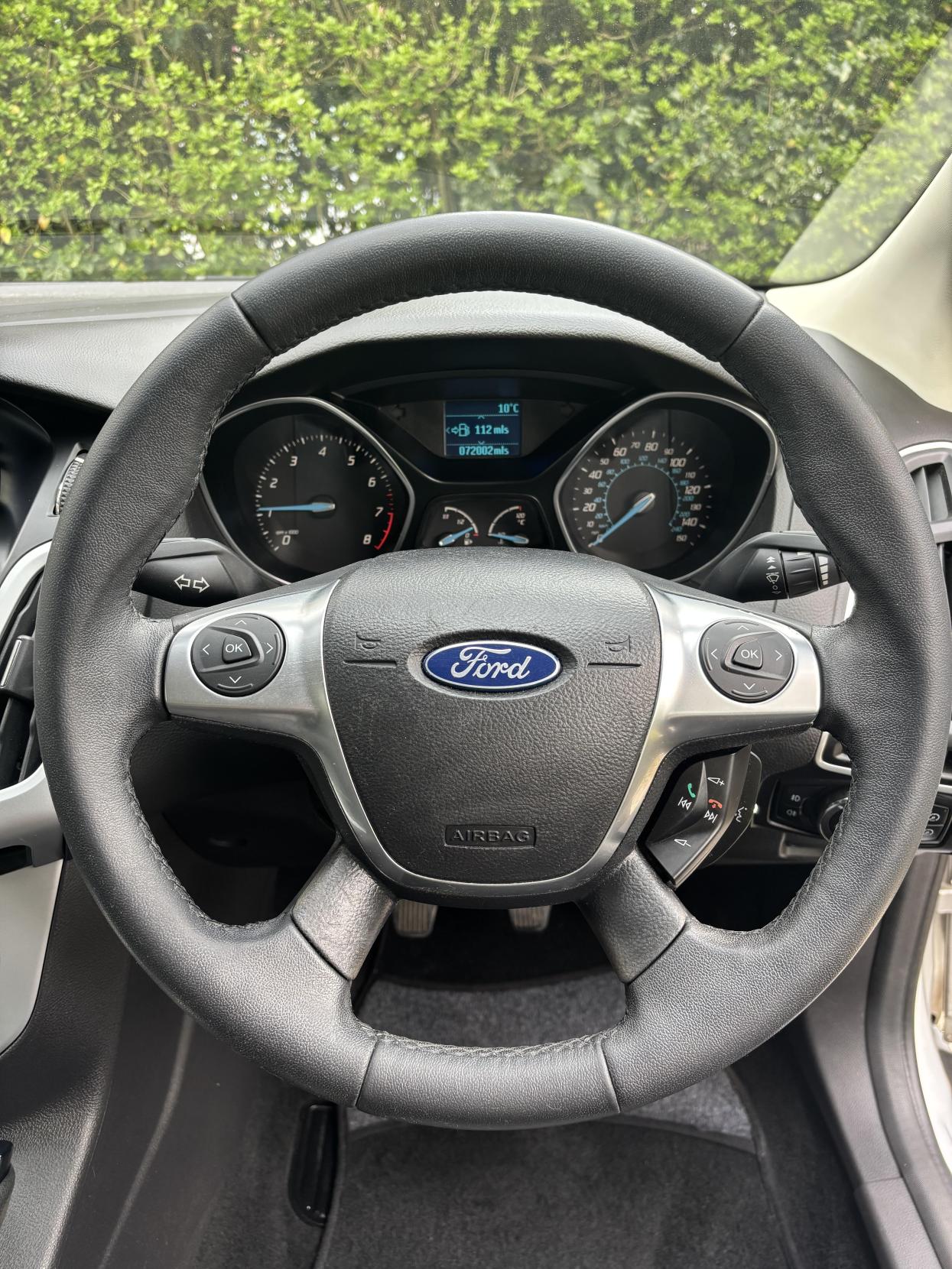 Ford Focus 1.6 Titanium Hatchback 5dr Petrol Manual Euro 5 (125 ps)