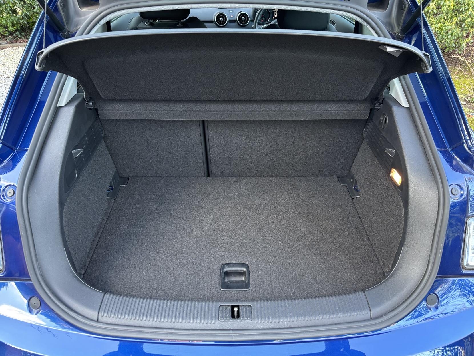 Audi A1 1.4 TFSI Sport Hatchback 3dr Petrol S Tronic Euro 5 (s/s) (122 ps)