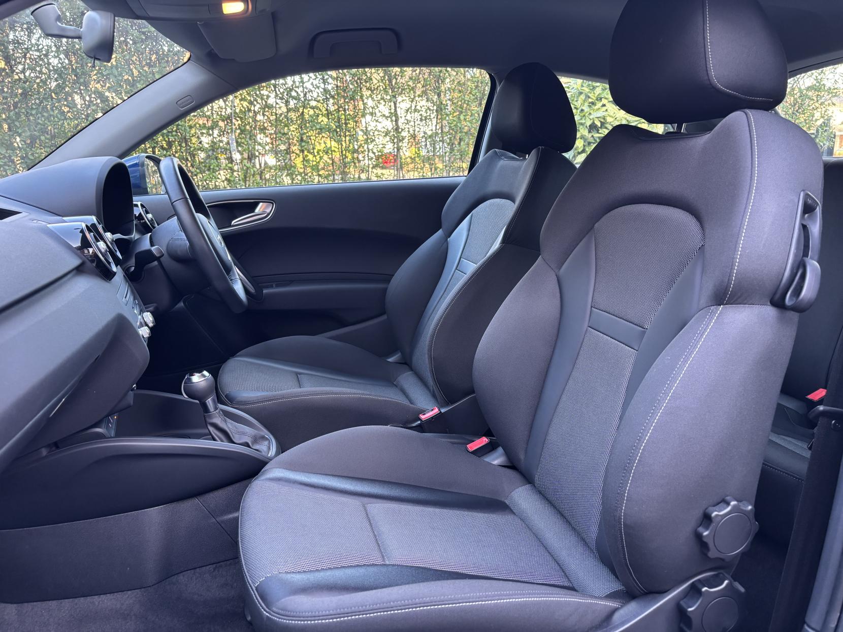 Audi A1 1.4 TFSI Sport Hatchback 3dr Petrol S Tronic Euro 5 (s/s) (122 ps)