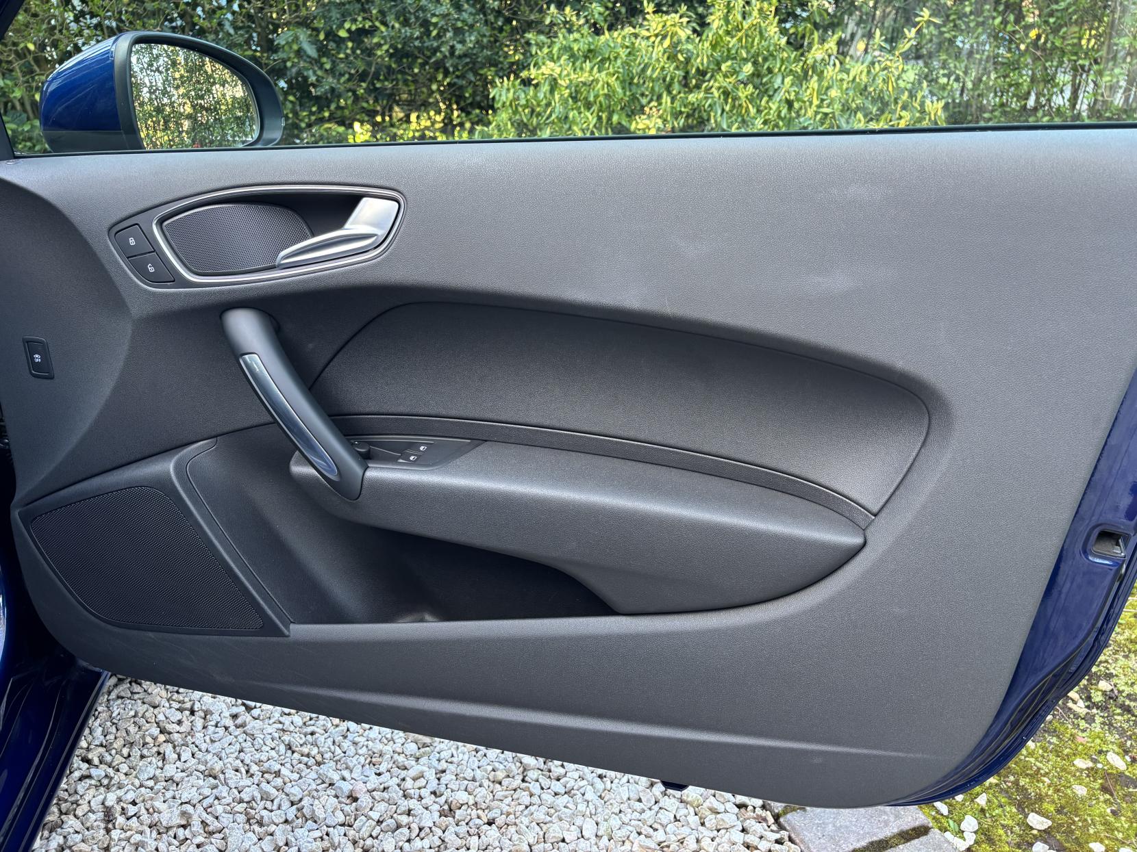 Audi A1 1.4 TFSI Sport Hatchback 3dr Petrol S Tronic Euro 5 (s/s) (122 ps)