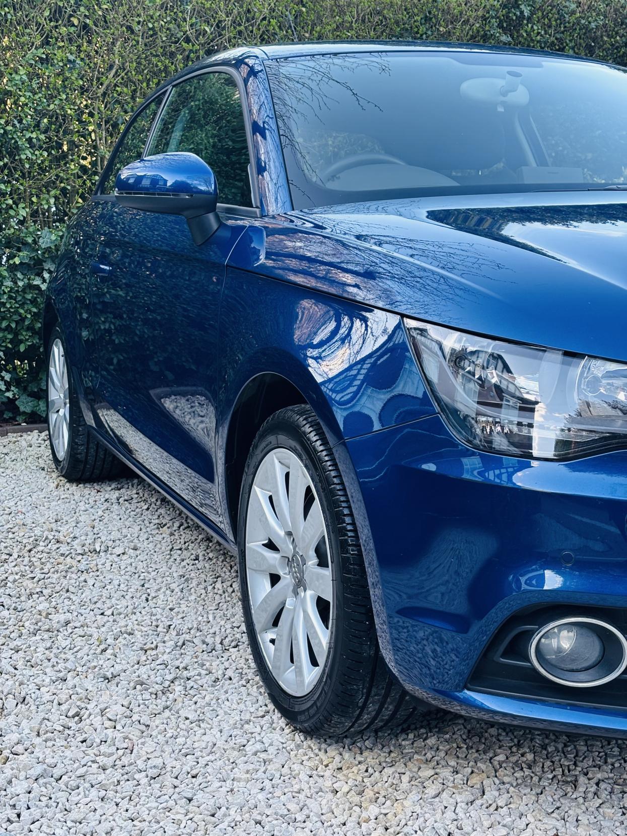 Audi A1 1.4 TFSI Sport Hatchback 3dr Petrol S Tronic Euro 5 (s/s) (122 ps)