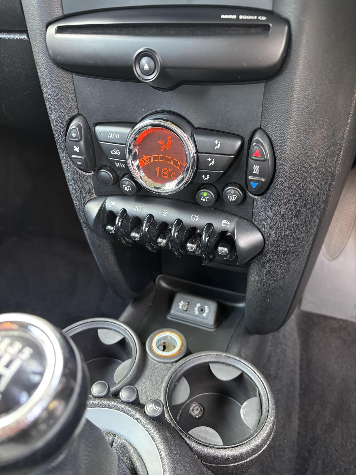 MINI Hatch 1.6 One Hatchback 3dr Petrol Manual Euro 5 (98 ps)