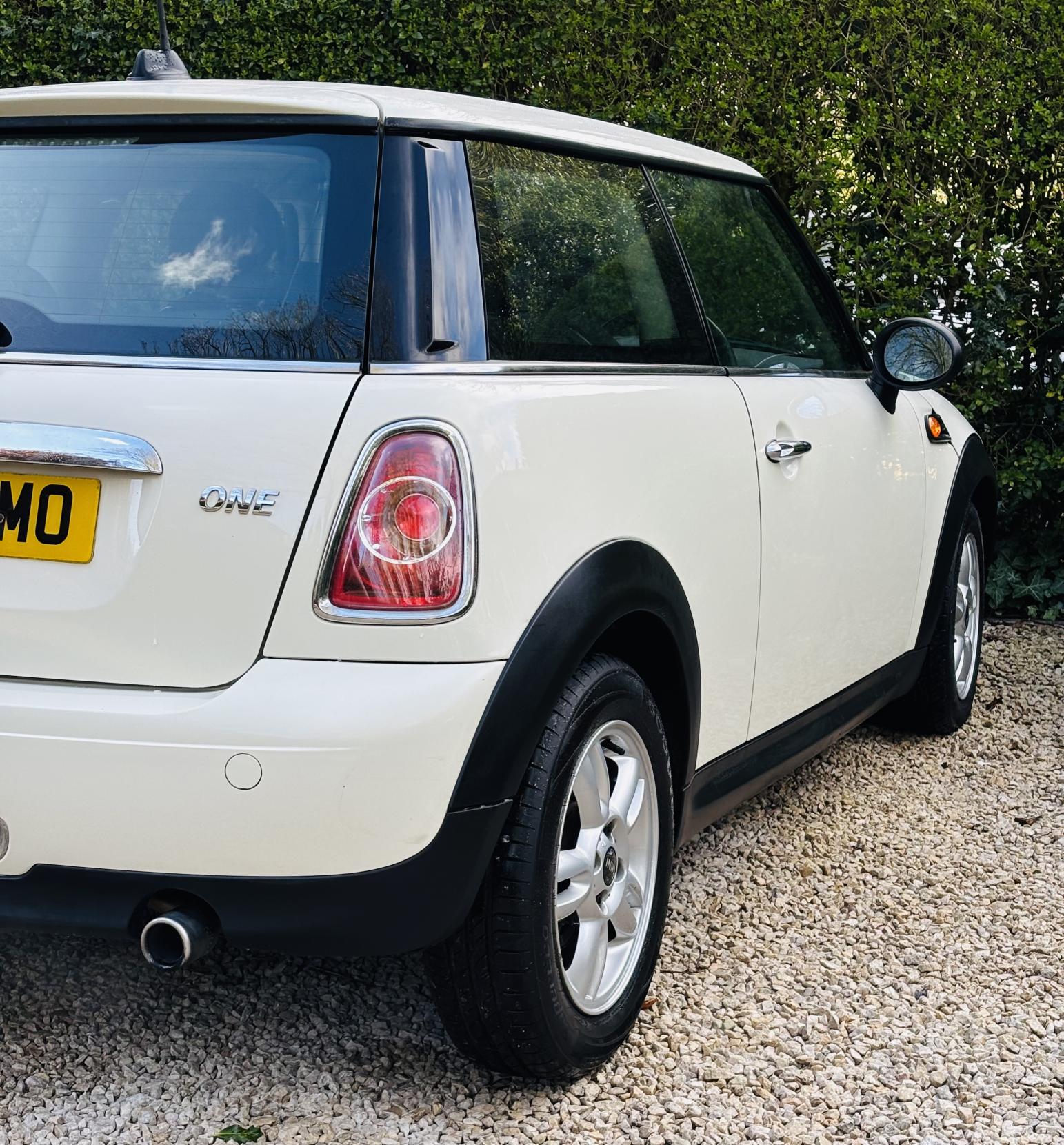 MINI Hatch 1.6 One Hatchback 3dr Petrol Manual Euro 5 (98 ps)