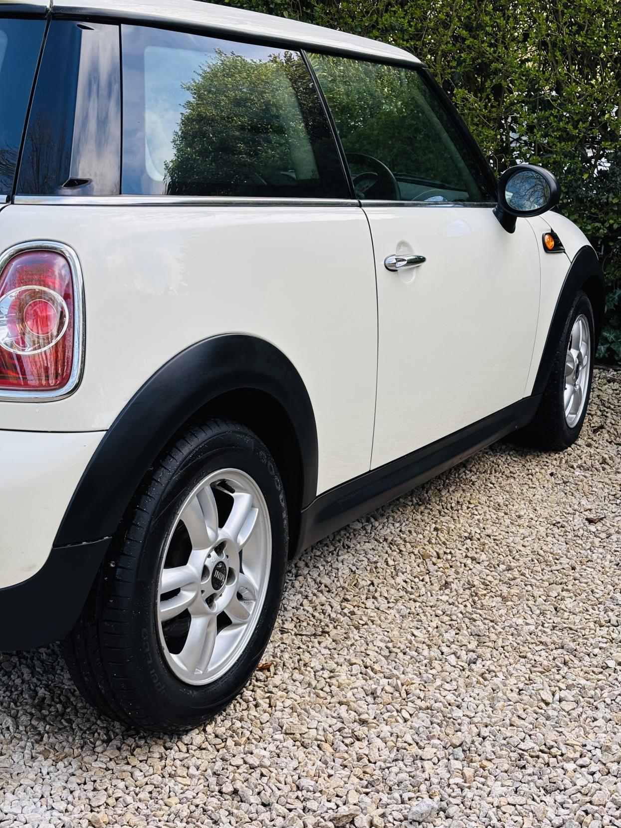 MINI Hatch 1.6 One Hatchback 3dr Petrol Manual Euro 5 (98 ps)
