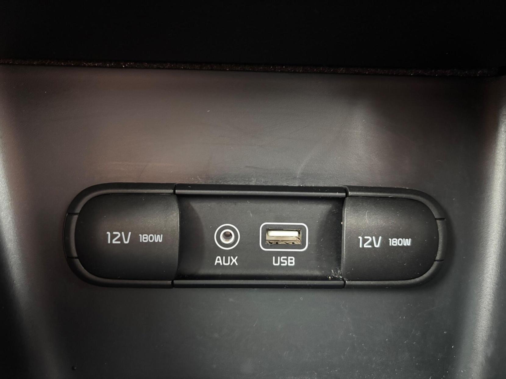 Kia Sportage 1.7 CRDi 2 SUV 5dr Diesel DCT Euro 6 (s/s) (139 bhp)