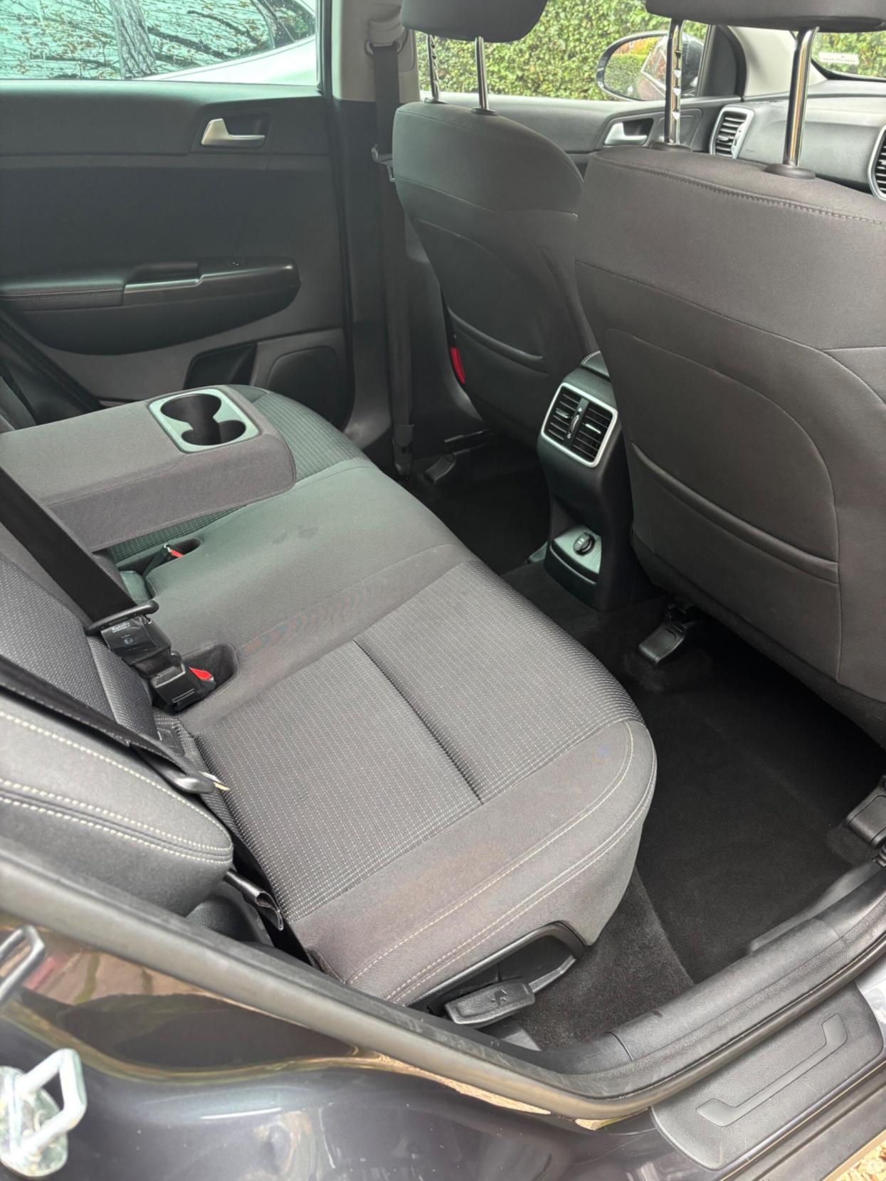 Kia Sportage 1.7 CRDi 2 SUV 5dr Diesel DCT Euro 6 (s/s) (139 bhp)